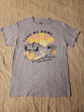 John Denver Take Me Home Country Roads Graphic Heather Gray T-Shirt